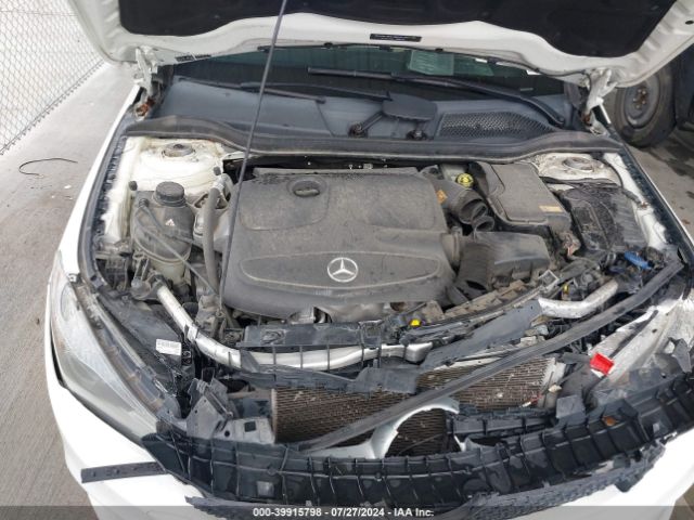 Photo 9 VIN: WDDSJ4EB6FN241098 - MERCEDES-BENZ CLA-CLASS 