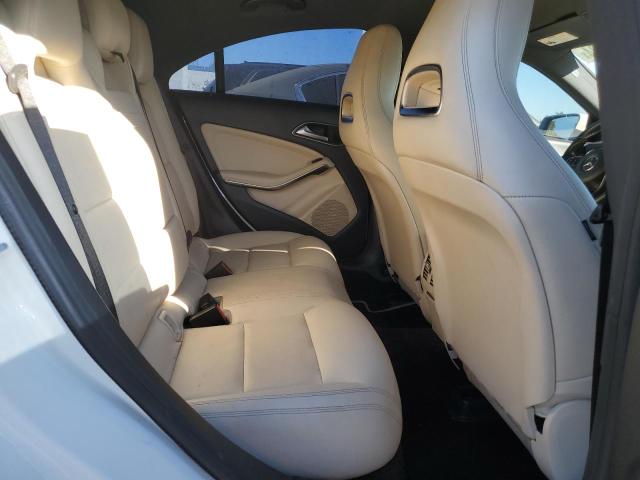 Photo 9 VIN: WDDSJ4EB6JN566486 - MERCEDES-BENZ CLA 250 