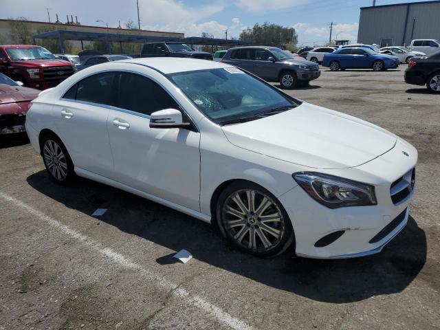 Photo 3 VIN: WDDSJ4EB6JN632003 - MERCEDES-BENZ CLA 250 