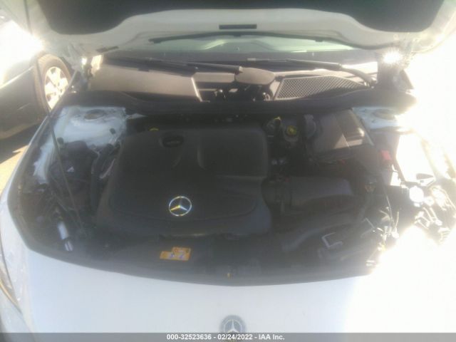 Photo 9 VIN: WDDSJ4EB6JN635905 - MERCEDES-BENZ CLA 