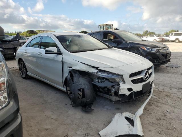 Photo 3 VIN: WDDSJ4EB7EN123009 - MERCEDES-BENZ CLA 250 