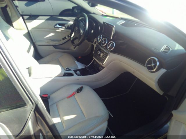 Photo 4 VIN: WDDSJ4EB7EN160626 - MERCEDES-BENZ CLA-CLASS 