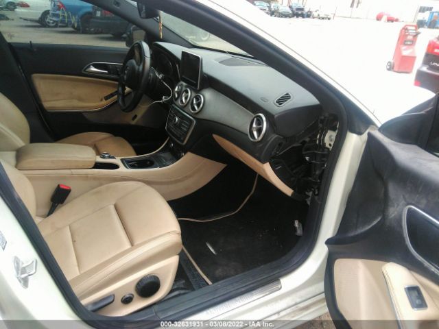 Photo 4 VIN: WDDSJ4EB7GN321169 - MERCEDES-BENZ CLA 