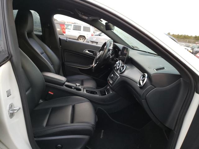 Photo 4 VIN: WDDSJ4EB7HN417529 - MERCEDES-BENZ CLA 250 