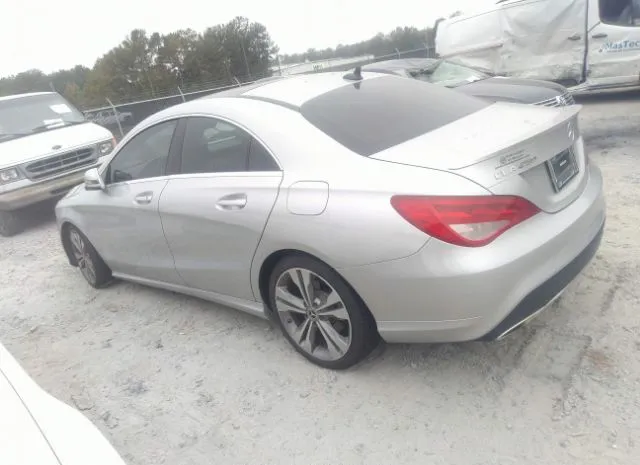 Photo 2 VIN: WDDSJ4EB7JN565282 - MERCEDES-BENZ CLA 