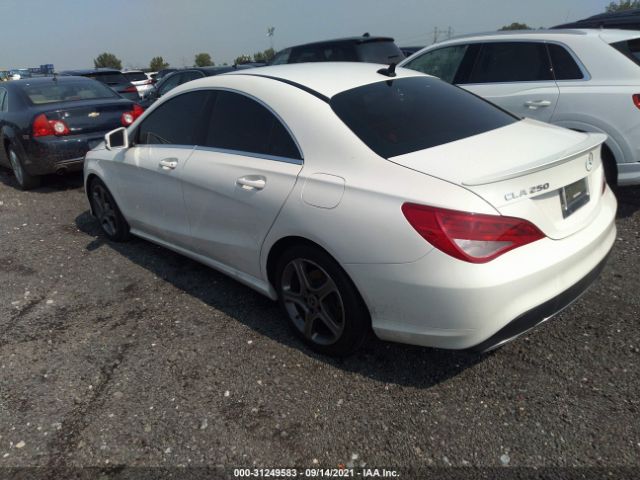 Photo 2 VIN: WDDSJ4EB7JN580798 - MERCEDES-BENZ CLA 