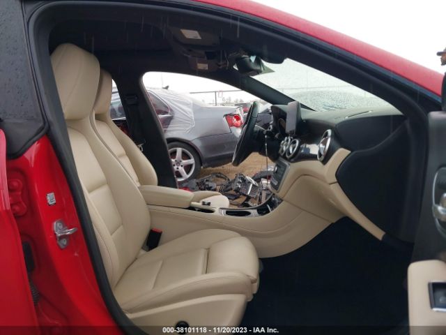 Photo 4 VIN: WDDSJ4EB7JN636853 - MERCEDES-BENZ CLA 250 