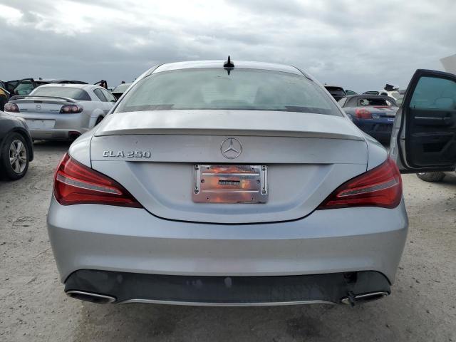 Photo 5 VIN: WDDSJ4EB7KN726389 - MERCEDES-BENZ CLA 250 