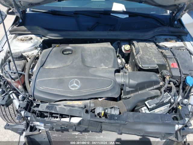 Photo 9 VIN: WDDSJ4EB7KN752779 - MERCEDES-BENZ CLA 250 