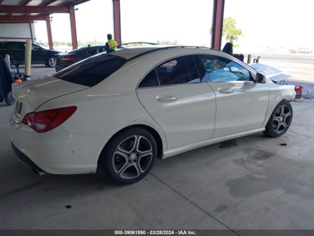 Photo 3 VIN: WDDSJ4EB8EN054279 - MERCEDES-BENZ CLA 250 