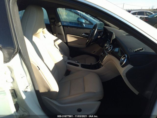 Photo 4 VIN: WDDSJ4EB8EN153197 - MERCEDES-BENZ CLA-CLASS 