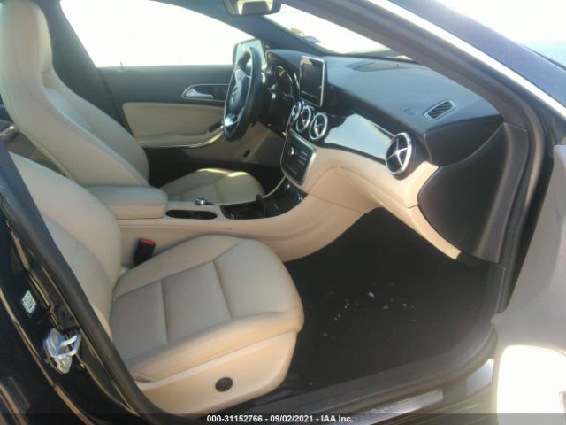 Photo 4 VIN: WDDSJ4EB8FN169188 - MERCEDES-BENZ CLA-CLASS 