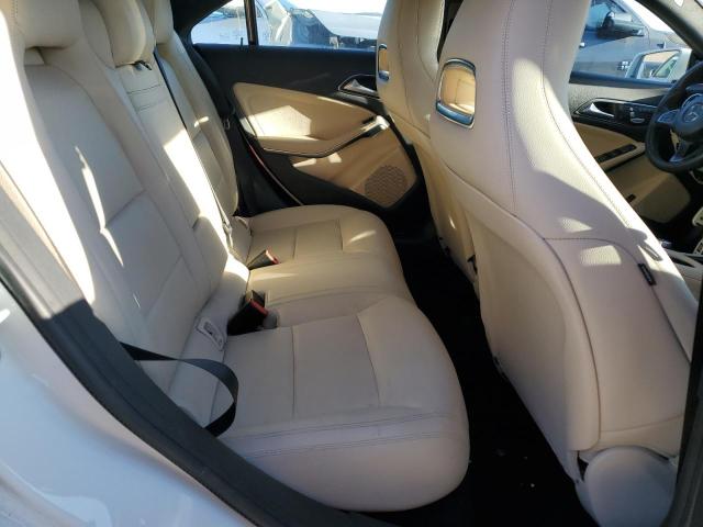 Photo 9 VIN: WDDSJ4EB8HN435313 - MERCEDES-BENZ CLA-CLASS 