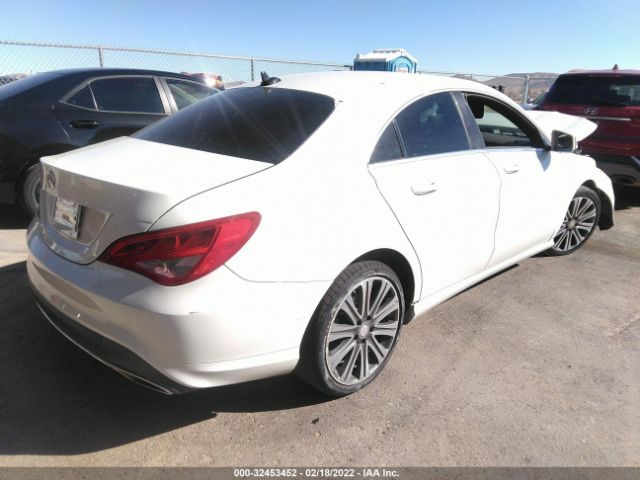 Photo 3 VIN: WDDSJ4EB8HN479540 - MERCEDES-BENZ CLA 