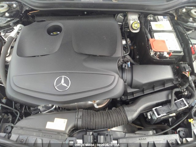 Photo 9 VIN: WDDSJ4EB8JN534171 - MERCEDES-BENZ CLA 