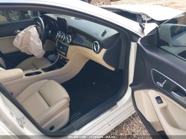 Photo 4 VIN: WDDSJ4EB8JN559751 - MERCEDES-BENZ CLA-CLASS 