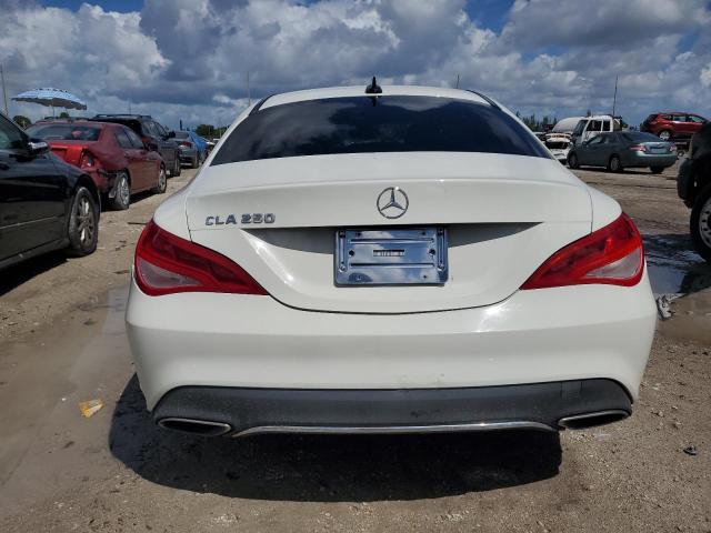 Photo 5 VIN: WDDSJ4EB8JN562763 - MERCEDES-BENZ CLA-CLASS 