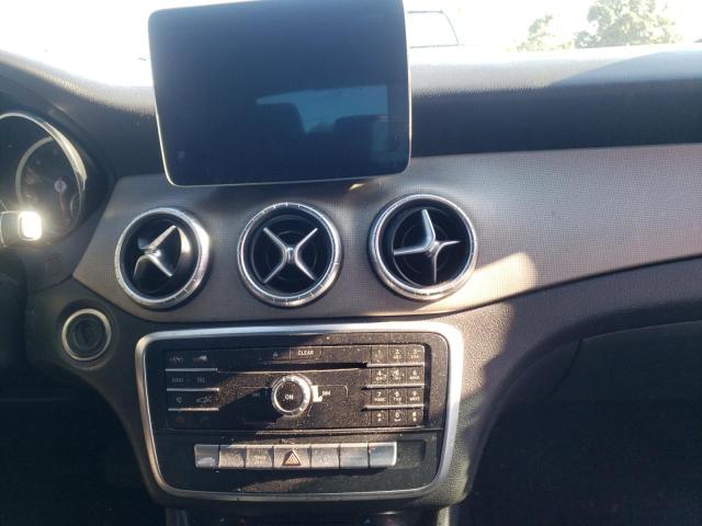 Photo 8 VIN: WDDSJ4EB8JN581801 - MERCEDES-BENZ CLA 250 