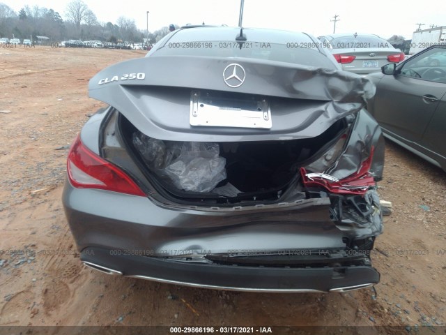 Photo 5 VIN: WDDSJ4EB8JN655136 - MERCEDES-BENZ CLA 