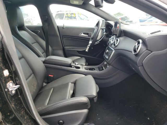 Photo 4 VIN: WDDSJ4EB8KN738289 - MERCEDES-BENZ CLA 250 