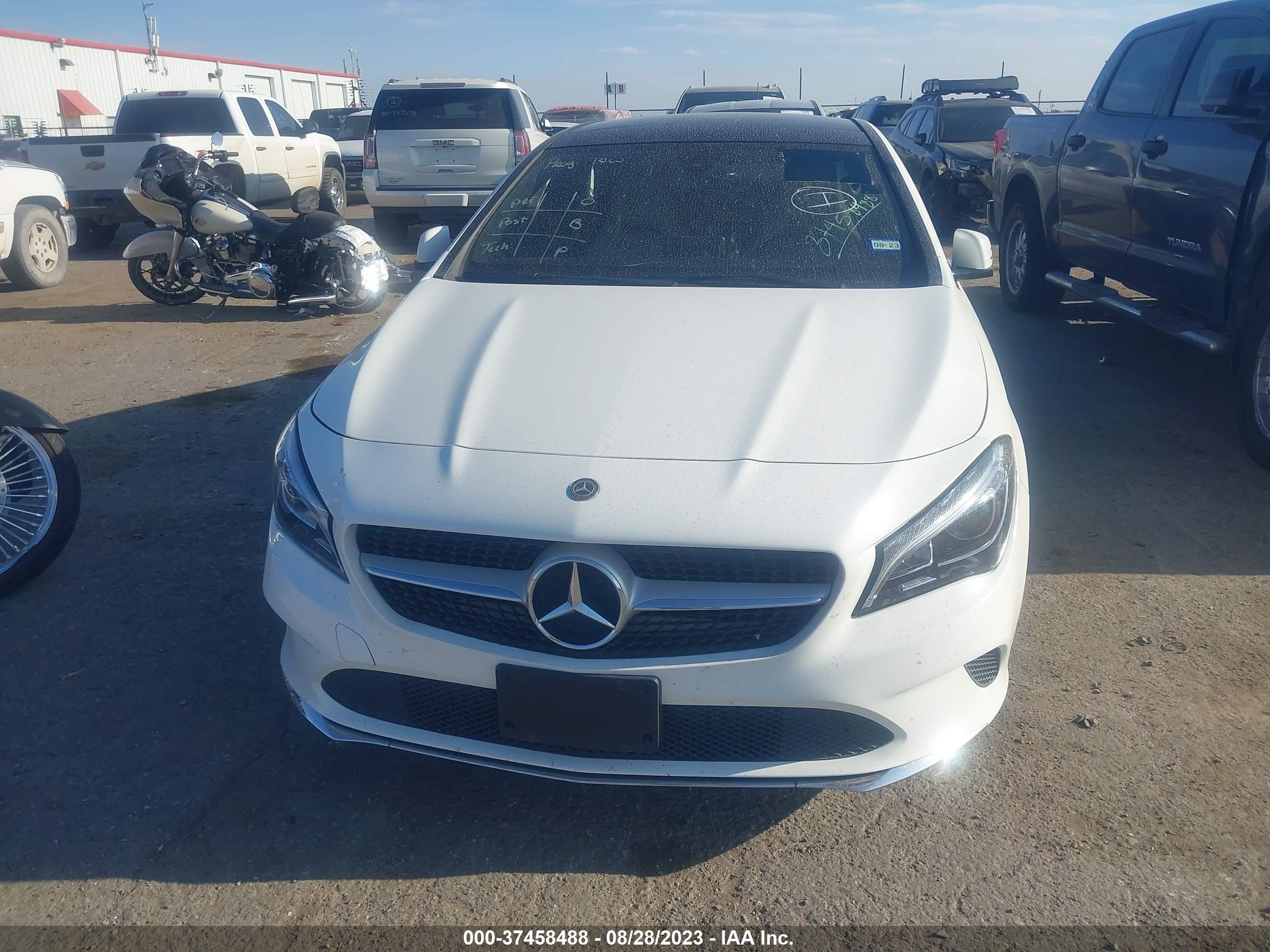 Photo 11 VIN: WDDSJ4EB8KN775326 - MERCEDES-BENZ CLA-KLASSE 