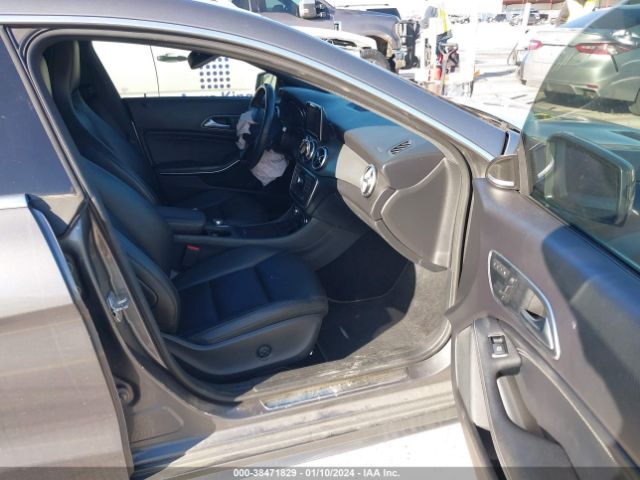 Photo 4 VIN: WDDSJ4EB9EN016334 - MERCEDES-BENZ CLA 250 