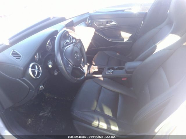 Photo 4 VIN: WDDSJ4EB9EN103599 - MERCEDES-BENZ CLA-CLASS 