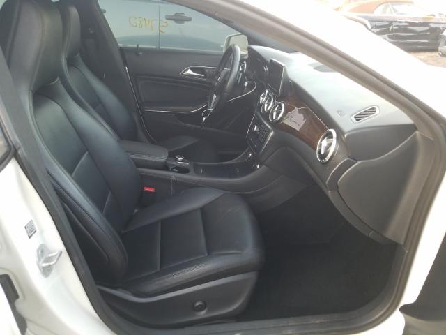 Photo 4 VIN: WDDSJ4EB9EN156951 - MERCEDES-BENZ CLA-CLASS 