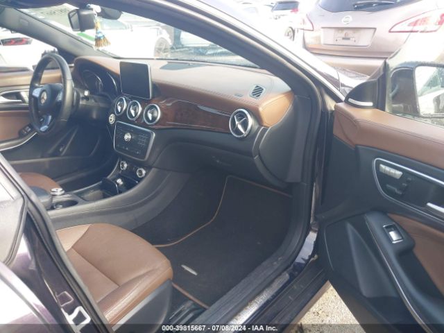 Photo 4 VIN: WDDSJ4EB9FN171001 - MERCEDES-BENZ CLA 250 