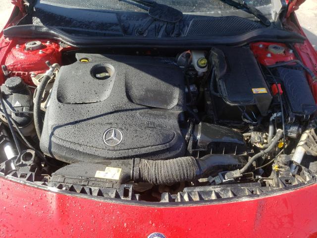 Photo 6 VIN: WDDSJ4EB9GN380563 - MERCEDES-BENZ CLA 