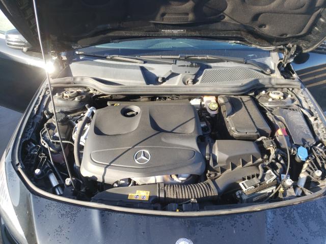 Photo 6 VIN: WDDSJ4EB9HN429486 - MERCEDES-BENZ CLA 250 