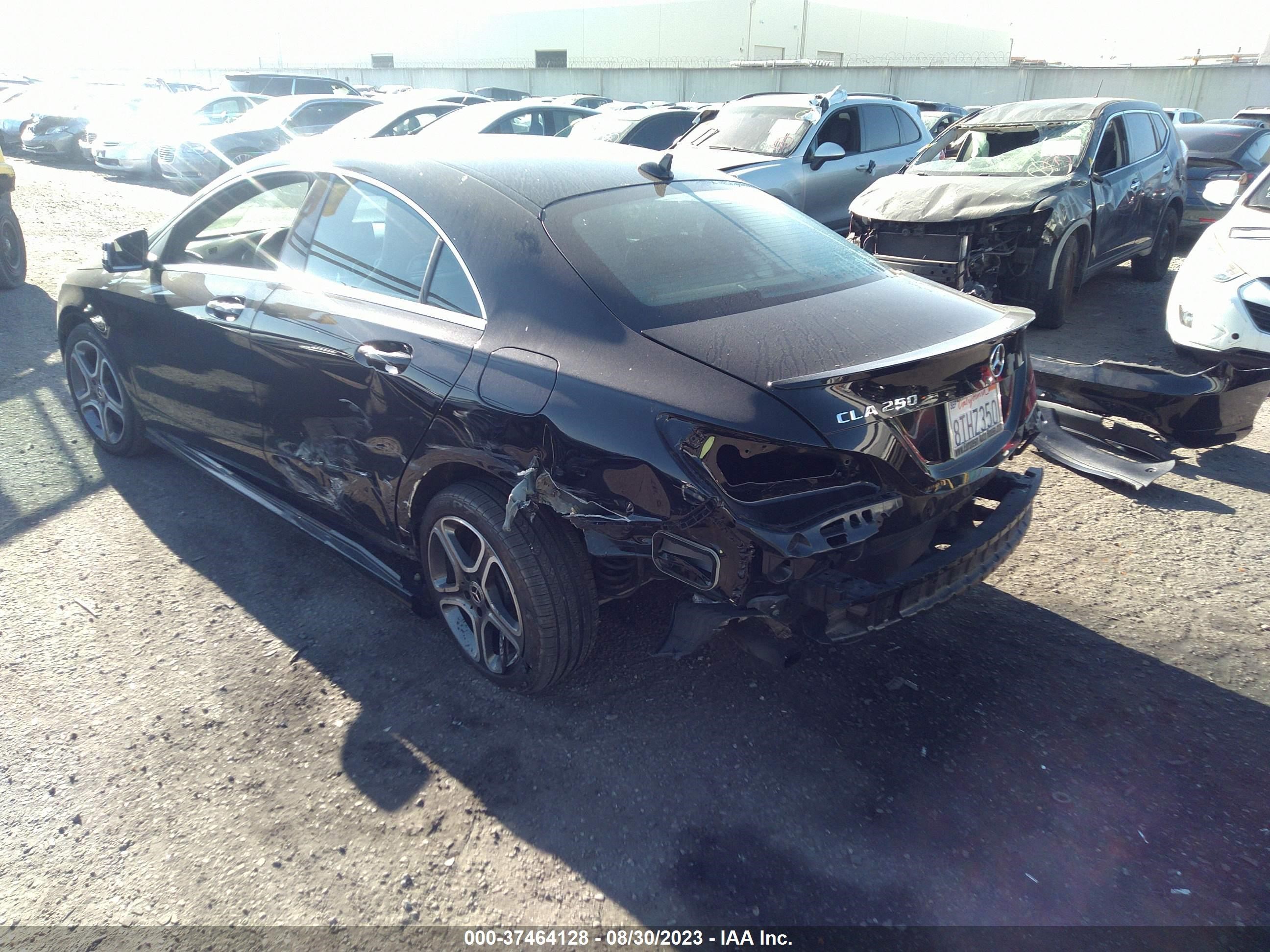 Photo 2 VIN: WDDSJ4EB9JN556938 - MERCEDES-BENZ CLA-KLASSE 