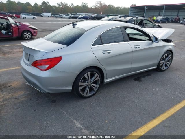 Photo 3 VIN: WDDSJ4EB9JN584934 - MERCEDES-BENZ CLA-CLASS 