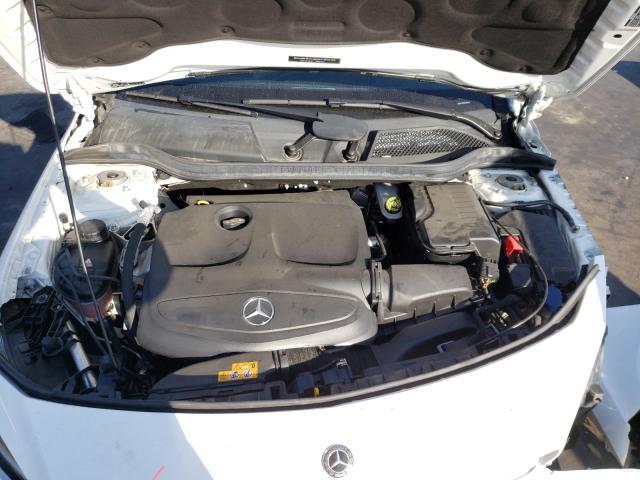 Photo 6 VIN: WDDSJ4EB9KN699650 - MERCEDES-BENZ CLA 250 