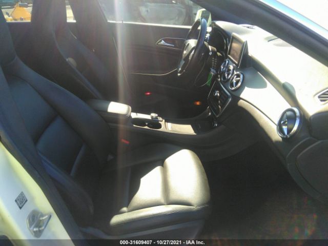 Photo 4 VIN: WDDSJ4EBXEN067597 - MERCEDES-BENZ CLA-CLASS 