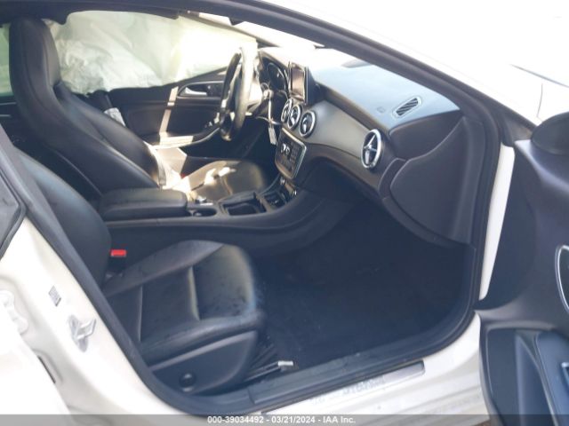 Photo 4 VIN: WDDSJ4EBXEN104695 - MERCEDES-BENZ CLA 250 