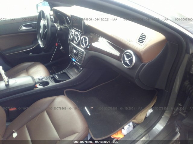 Photo 4 VIN: WDDSJ4EBXEN104745 - MERCEDES-BENZ CLA-CLASS 