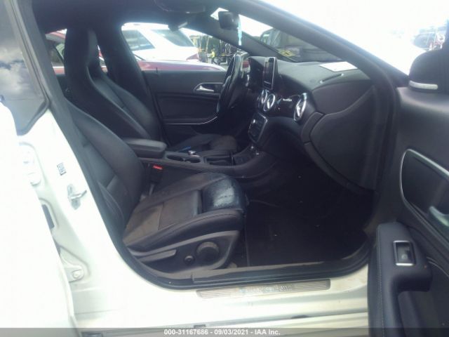 Photo 4 VIN: WDDSJ4EBXGN298826 - MERCEDES-BENZ CLA 