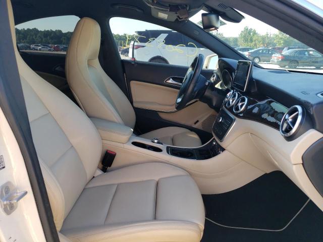 Photo 4 VIN: WDDSJ4EBXGN382967 - MERCEDES-BENZ CLA 250 