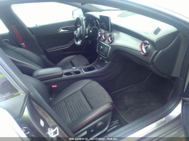 Photo 4 VIN: WDDSJ4EBXGN384203 - MERCEDES-BENZ CLA 