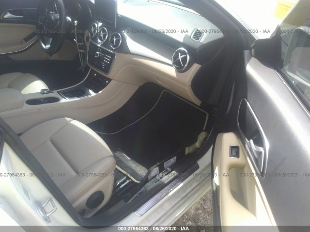 Photo 4 VIN: WDDSJ4EBXGN389269 - MERCEDES-BENZ CLA 