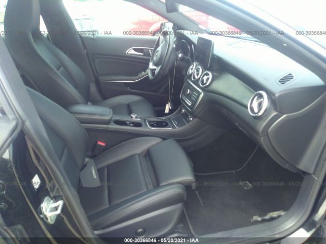 Photo 4 VIN: WDDSJ4EBXJN524788 - MERCEDES-BENZ CLA 