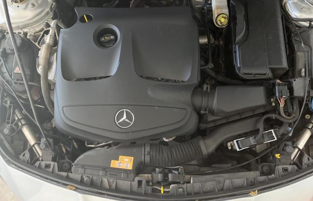 Photo 6 VIN: WDDSJ4EBXJN559623 - MERCEDES-BENZ CLA 250 