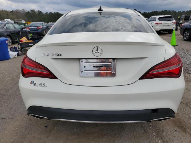 Photo 5 VIN: WDDSJ4EBXJN578088 - MERCEDES-BENZ CLA-CLASS 