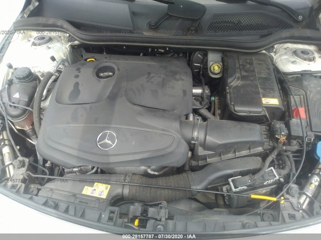 Photo 9 VIN: WDDSJ4GB0GN301178 - MERCEDES-BENZ CLA 