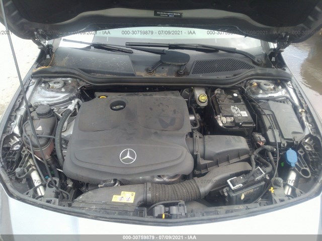 Photo 9 VIN: WDDSJ4GB0GN324654 - MERCEDES-BENZ CLA 