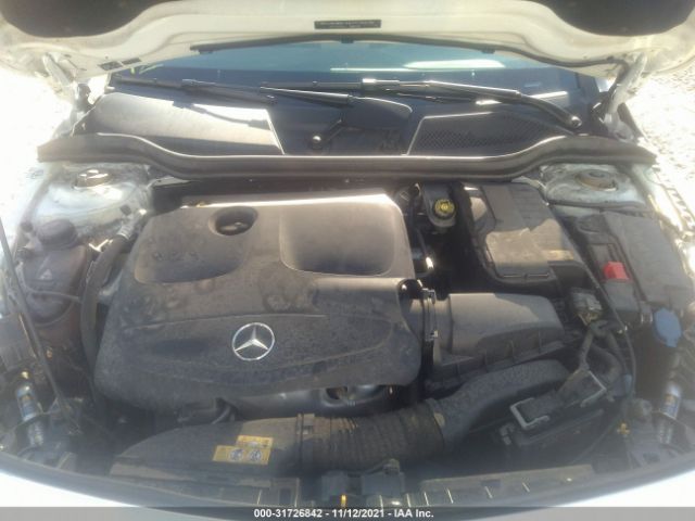 Photo 9 VIN: WDDSJ4GB0GN350431 - MERCEDES-BENZ CLA 