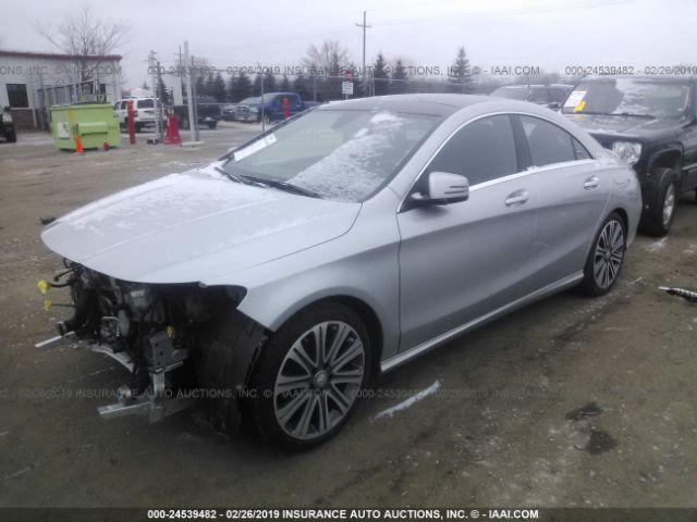 Photo 1 VIN: WDDSJ4GB0HN422097 - MERCEDES-BENZ CLA 