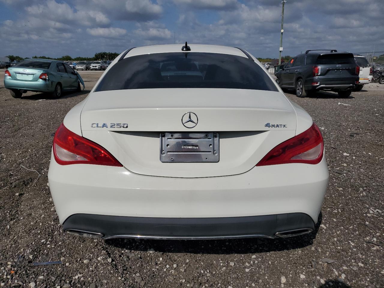 Photo 5 VIN: WDDSJ4GB0JN515126 - MERCEDES-BENZ CLA 250 4M 