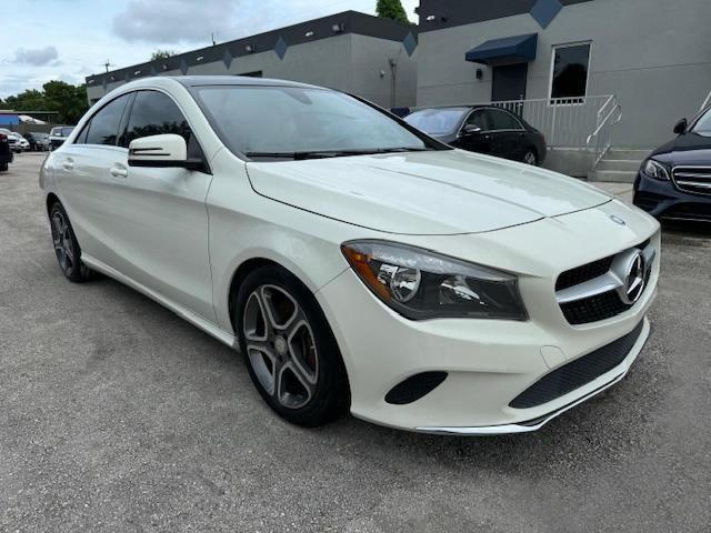 Photo 3 VIN: WDDSJ4GB0JN515126 - MERCEDES-BENZ CLA 250 4M 